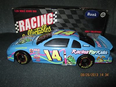 Chevrolet Monte Carlo 1996 RCCA/Acción 1/24 Club Bank #14 Racing for Kids  Foto 1 de 4