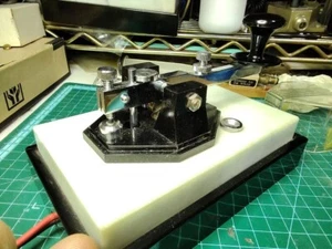 Hi-MOUND Telegraph Key HK-8 (Defense Agency Standard NKY-4) z Japonii Używany przedmiot - Zdjęcie 1 z 10