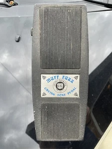Electro Harmonix muff fuzz crying tone pedal - Foto 1 di 4