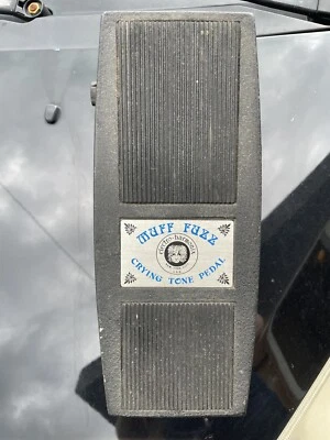 Electro Harmonix muff fuzz crying tone pedal - Immagine 1 di 4