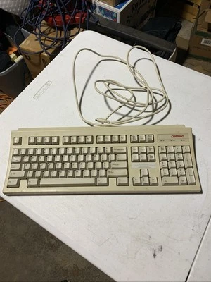 Vtg Compaq RT101 Mechanical Clicky Keyboard Wired P/S Connection Retro Computer - Image 1 of 4