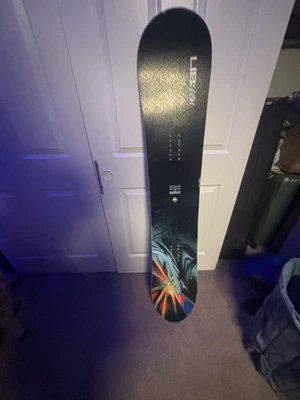 Tablas de snowboard Lib Tech Dynamo 156 cm usadas Foto 1 de 3
