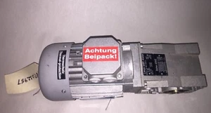 Lenze Bevel geared Motor & Gearbox Type Nr: GKR03-2 Id Nr: 282715 433596 680233 - Picture 1 of 3