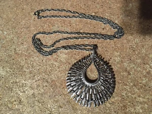 VINTAGE TRIFARI SILVER TONE FAN PENDANT NECKLACE / WRONWAY052 - Picture 1 of 7