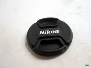 Nikon 55mm Front Center Pinch Lens Cap - Picture 1 of 5