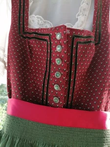 Country Line Dirndl, rot, schwarz, grün, Größe 46 - Bild 1 von 9