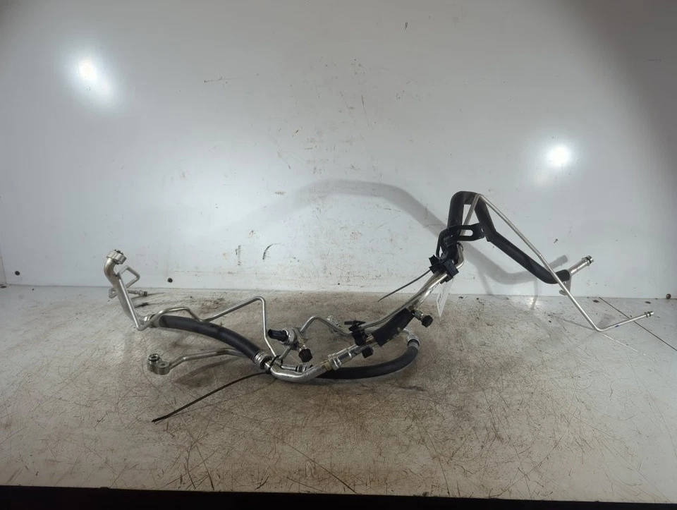 Toyota Chr Gr Mk1 Fl 2020-2023 1798 Air Con Pipes P87 - Image 1 of 4