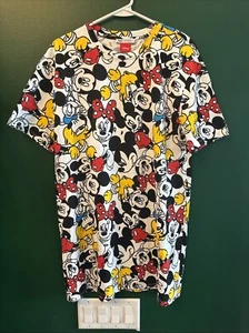 ZARA - Disney Mickey. Minnie, Donald & Pluto Tee-Shirt / Dress, Size Medium - Picture 1 of 4