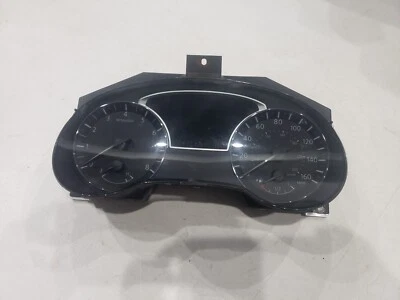 Nissan Altima 2016-2018 velocímetro Foto 1 de 4