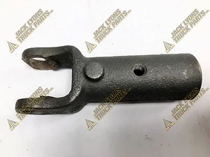 10-3-203X New Torque Manufacturing Slip Yoke Same as Spicer Obsolete 15/16 1/4KW - Picture 1 of 6