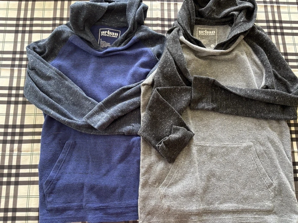 Lote de 2 camisas de manga larga Urban Pipeline para niños jóvenes.  Usado en excelente estado. Talla grande Foto 1 de 4
