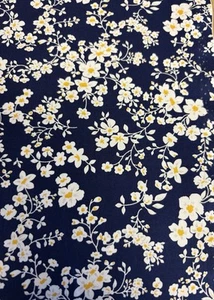 2.5 Metres Navy Blue Daisy Floral Printed 100% Cotton Poplin Fabric - Picture 1 of 4