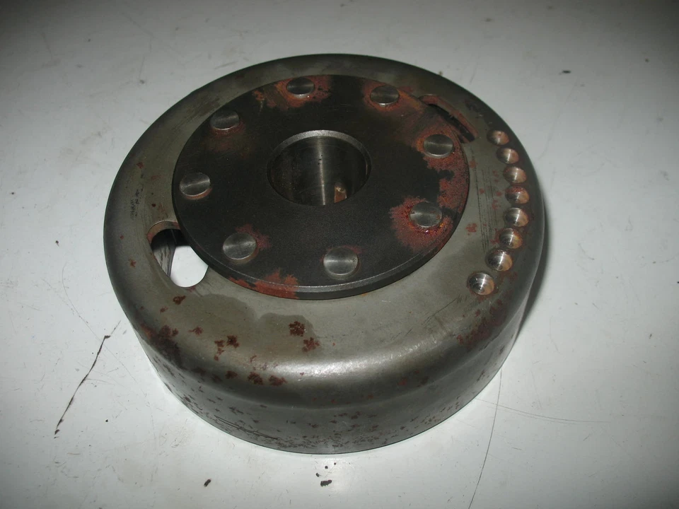 ROTOR VOLANTE MAGNÉTICO 1983 KTM 504 500 GS K4 504GS CUATRO TIEMPOS 1982 82 83 Foto 1 de 4