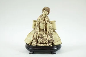 Japanese Scultpure of Woman - Picture 1 of 3