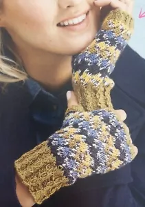 Ladies Fingerless Mittens 4ply KNITTING PATTERN - Picture 1 of 3