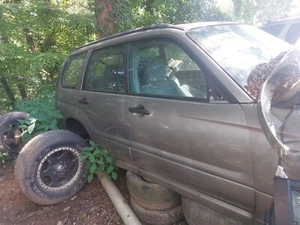 FORESTER  2007 passenger Front end of door latch 263444 - Picture 1 of 1