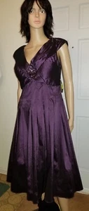 NUEVO Vestido formal Jessica Howard para mujer púrpura profundo pliegues estrás Missy talla 12 - Imagen 1 de 9