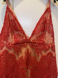 FREE PEOPLE SEXY SPAGHETTI WUNDERSCHÖN GEHÄKELT ROT SPITZE COACHELLA PARTYKLEID S $ 290 - Bild 1 von 8
