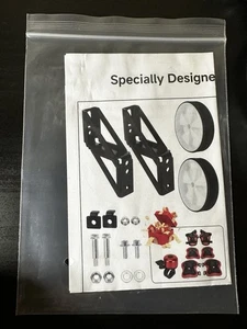 Razor MX350 Training Wheels With Knee pads - NEW - Picture 1 of 4