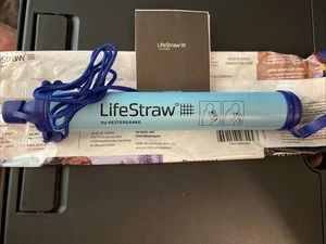 LifeStraw Personal Water Filter for Hiking Camping Travel Emergency Vestergaard - Picture 1 of 1