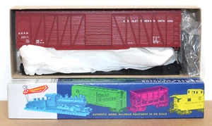 Roundhouse 2107 HO 50' OB SS SD wood Box Car Steel Ends kit ADN 2011 NIB - Picture 1 of 2