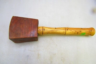 Mazo de madera Burl Foto 1 de 4