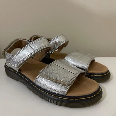 Sandalias ajustables Dr Doc Martens ROMI para mujer 5/36 de cuero plateado gruesas con tiras Foto 1 de 4