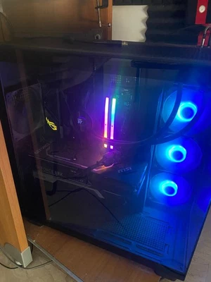 COMPUTER GAMING RTX 4070 TI ASSEMBLATO CON RAFFREDDAMENTO A LIQUIDO.  - Immagine 1 di 4