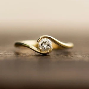 Brilliant Round-Cut Diamond Solitaire Engagement Ring 14K Yellow Gold Finish - Picture 1 of 6