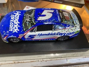 NEW! 2022 Autographed Kyle Larson AutoClub Race Win 1/24 COA Diecast - Picture 1 of 4