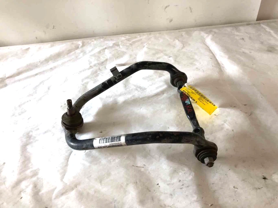 Chrysler Cirrus 1995-2000 brazo de control superior trasero derecho lado del pasajero derecho derecho derecho derecho Foto 1 de 4