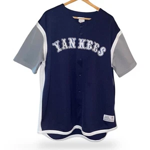New York Yankees XL Size 46/48 Jersey Shirt Genuine Merchandise by True Fan - Picture 1 of 6