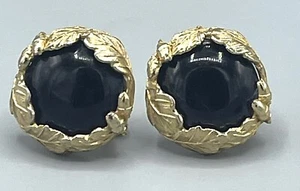 Vintage Signed GJD Goldtone Ornate leaf￼ Black Onyx  Style Round Clip  Earrings - Picture 1 of 11