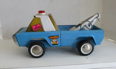 Vintage 1980s Buddy L Wrecker Tow Truck for parts or repair - Image 1 of 4
