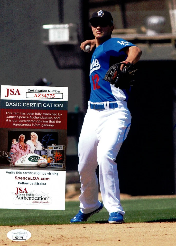 LA Dodgers Corey Seager  autographed 8x10   action fielding photo JSA Certified - Image 1 of 1