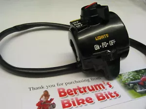 interruttore destro nuovo per Kawasaki KH250 KH400 KH500 H1 E-F H2 B-C KH750 CDI... - Foto 1 di 1