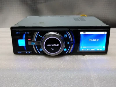 Alpine iDA-X305 Digital Media Receiver Bluetooth Audio - Image 1 of 3