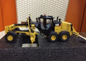 Caterpillar Cat 140M3 Motor Grader 1/50 Scale Metal Model Diecast Masters 85544 - Picture 1 of 9