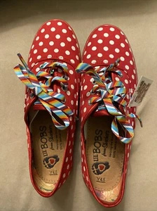 Lil Bob’s Skechers rot weiß gepunktet Turnschuhe Regenbogen Schnürsenkel Jugend Gr. 4,5 Neu mit Etikett - Bild 1 von 8