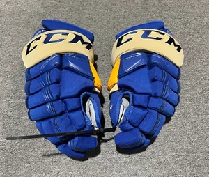 NEW!! St Louis Blues Winter Classic - CCM 4 Roll Pro Stock Hockey Gloves 14" - Picture 1 of 4
