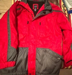 GAP Red And Black Heavy Cost Size 12 - Picture 1 of 5