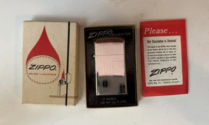 Encendedor Zippo vintage 1971 cromado 5 barriles grabado diseño a rayas en caja - Imagen 1 de 22