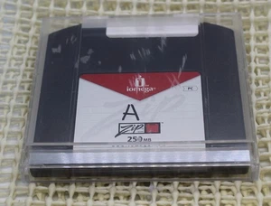 Iomega 250mb Zip Disk with Jewel Case - Afbeelding 1 van 3