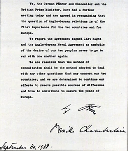 NEVILLE CHAMBERLAIN Signed MUNICH AGREEMENT Page (Sept 1938) WW2 10"x8" reprint - Picture 1 of 1