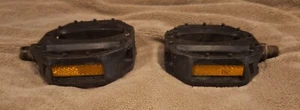 Schwinn Bicycle Pedals - Picture 1 of 12