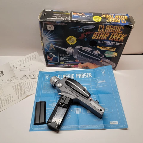 Classic Star Trek Classic Phaser Collectors Edition (No. 6118, 1994, Playmates) Cover