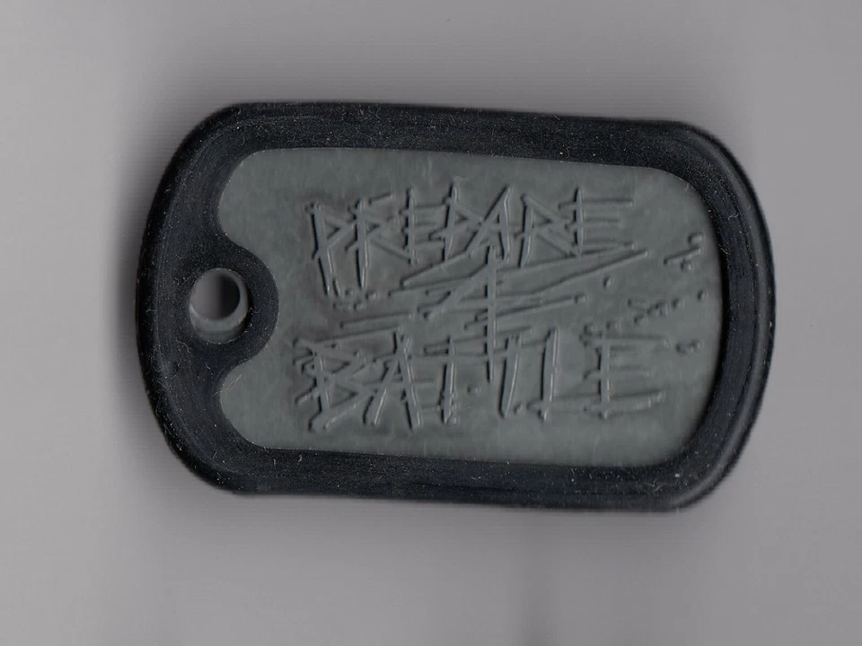 BATTLEFIELD 4 Necklace Pendant Medal XboX 360 Nintendo Sony Playstation 3 EA - Image 1 of 1