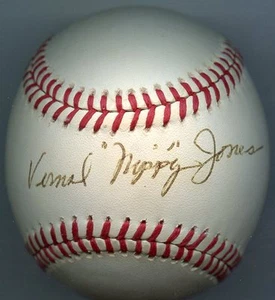 NIPPY JONES Single-Signed Baseball 1957 Braves RARE PSA/DNA Authenticated - Bild 1 von 3