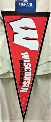 Wisconsin Badgers Classic Pennant Cover
