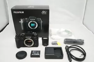 Fujifilm Fuji X-T1 Black Mirrorless Digital Camera w/ Box From JAPAN - Picture 1 of 9